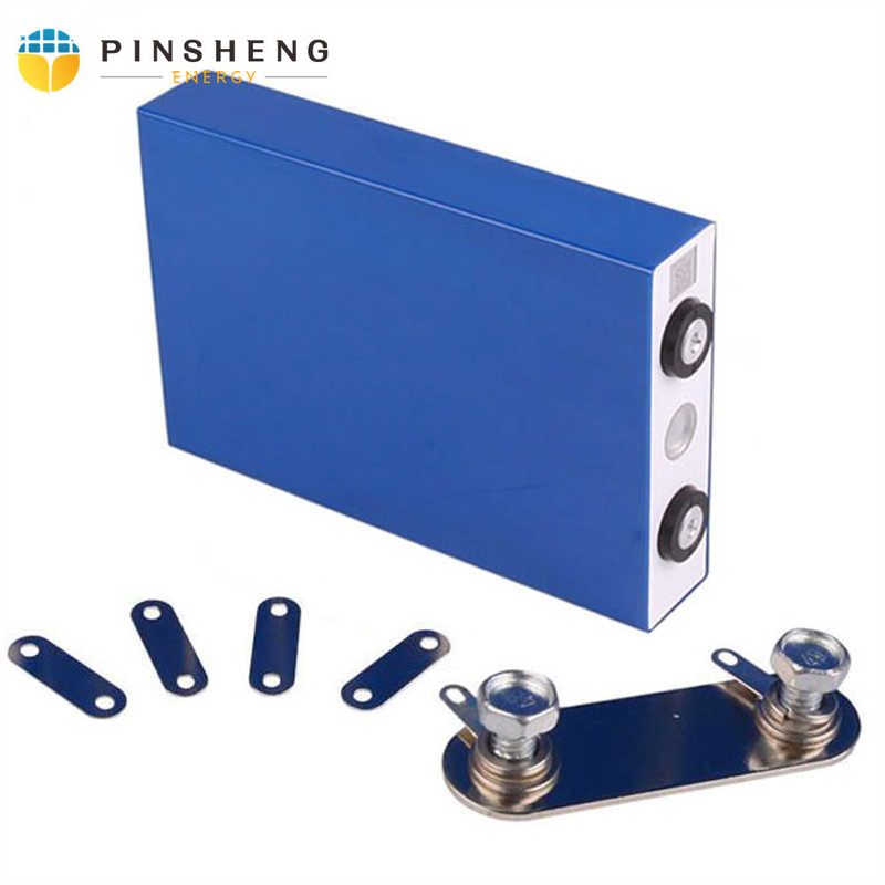 pinshengのサンプルは深い周期が付いている太陽電池48V 200Ah LiFePO4 3.2Vの細胞を提供した